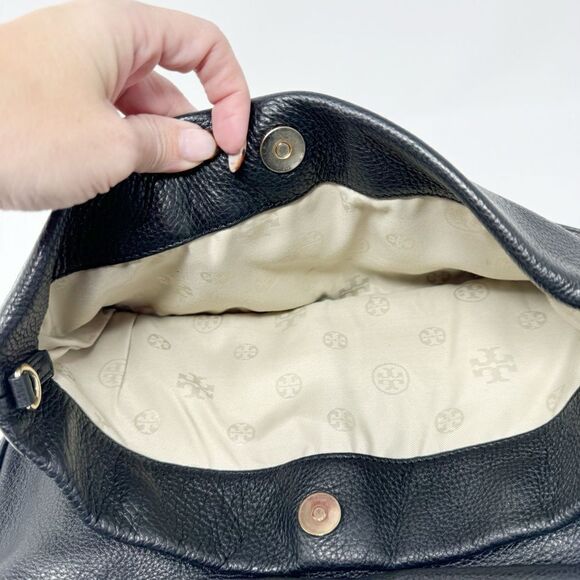 TORY BURCH | Amanda Leather Black & Gold Foldover Adjustable Crossbody Purse Bag - Picture 5 of 14